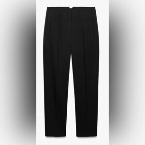 BRAND NWT Zara High Waisted Black Dress
Pant - Size S